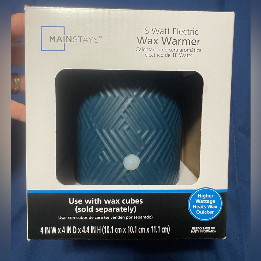 Mainstays Electric 18-Watt Ceramic Wax Melt Warmer Navy Blue. Wax Melts Included